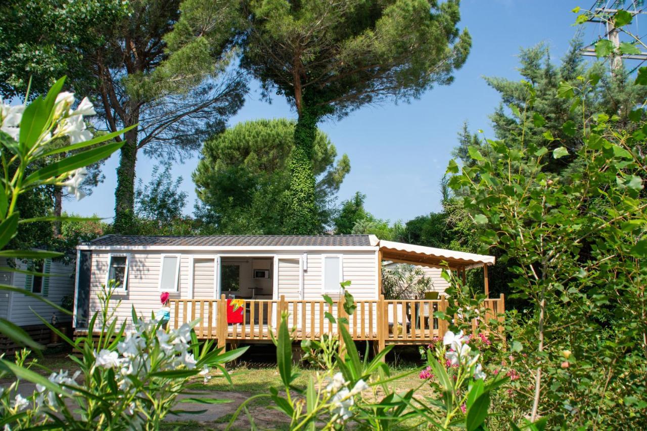 Camping Les Pecheurs Hotel Roquebrune-sur-Argens Eksteriør billede
